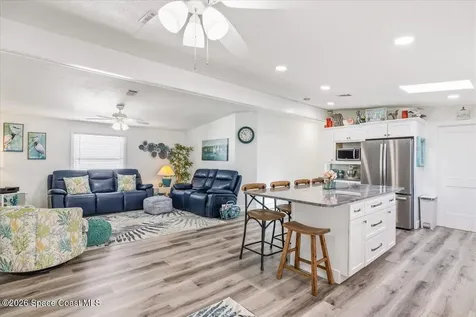 487 N Marlin Circle Barefoot Bay FL 32976