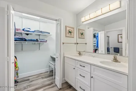 487 N Marlin Circle Barefoot Bay FL 32976