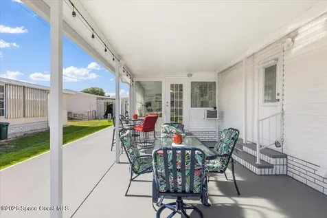 487 N Marlin Circle Barefoot Bay FL 32976