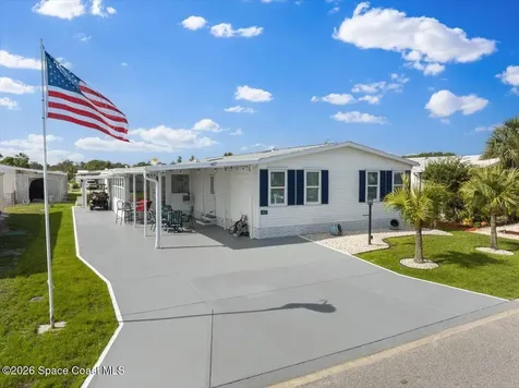 487 N Marlin Circle Barefoot Bay FL 32976
