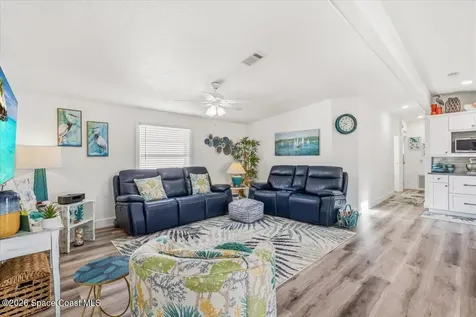 487 N Marlin Circle Barefoot Bay FL 32976