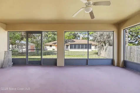1142 NE Lincoln Street NE Palm Bay FL 32905