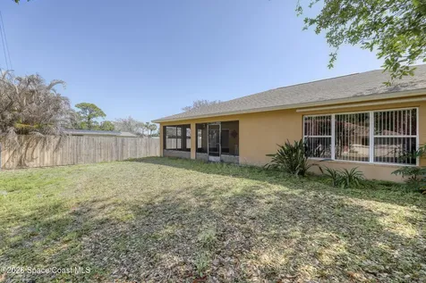 1142 NE Lincoln Street NE Palm Bay FL 32905