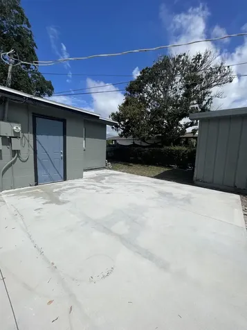 5 N Deleon Avenue Titusville FL 32796