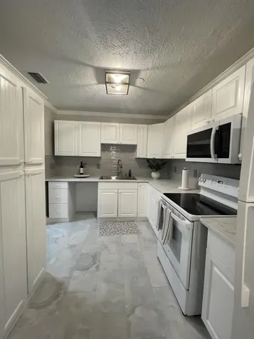 5 N Deleon Avenue Titusville FL 32796