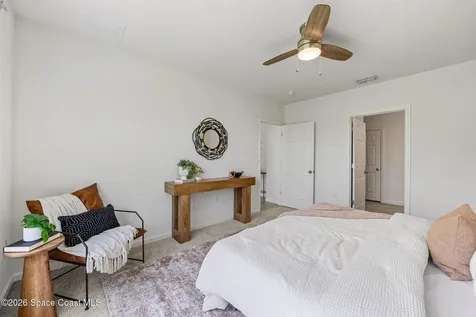 335 Calcutta Avenue NW Palm Bay FL 32907