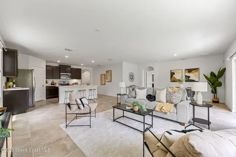 335 Calcutta Avenue NW Palm Bay FL 32907