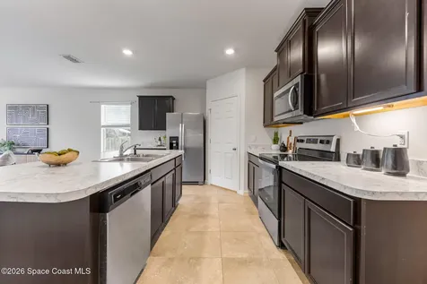 335 Calcutta Avenue NW Palm Bay FL 32907