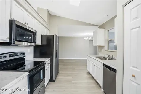 287 Trilby Road SW Palm Bay FL 32908