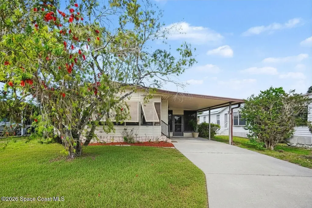 924 Dogwood Drive Barefoot Bay FL 32976