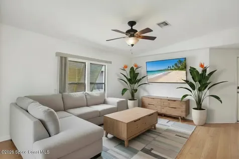 924 Dogwood Drive Barefoot Bay FL 32976