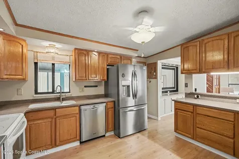 924 Dogwood Drive Barefoot Bay FL 32976