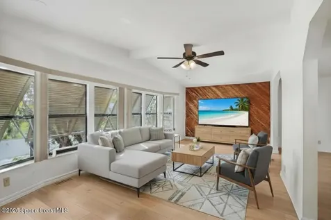 924 Dogwood Drive Barefoot Bay FL 32976