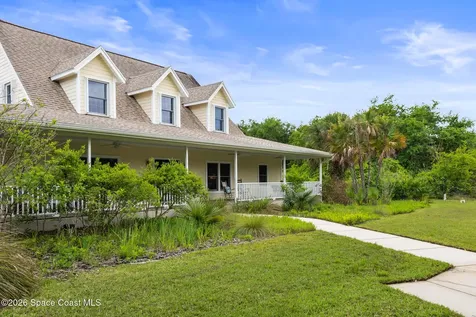 2102 Ladner Road NE Palm Bay FL 32907