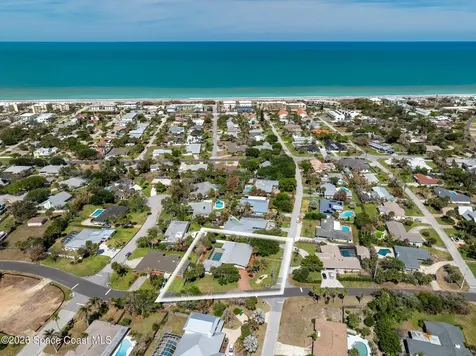 230 Melbourne Avenue Indialantic FL 32903