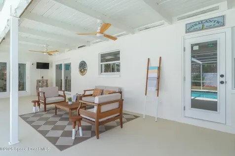 230 Melbourne Avenue Indialantic FL 32903