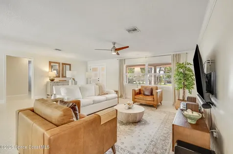 230 Melbourne Avenue Indialantic FL 32903