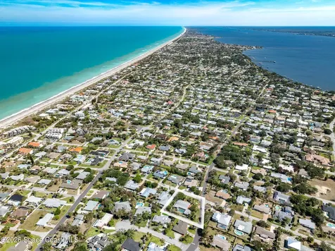 230 Melbourne Avenue Indialantic FL 32903