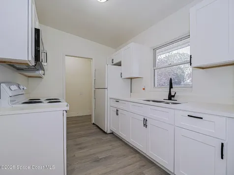 734 5th Place SW Vero Beach FL 32962