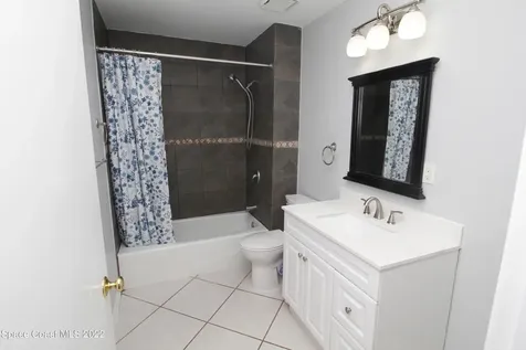 1009 Fairplay Avenue NW Palm Bay FL 32907