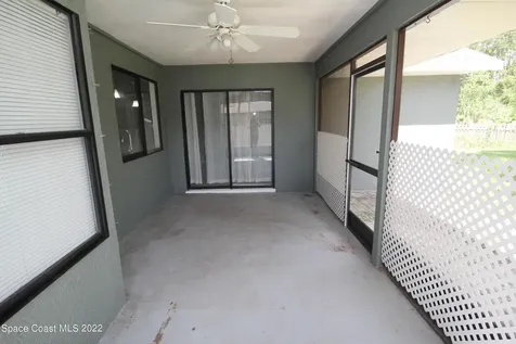 1009 Fairplay Avenue NW Palm Bay FL 32907