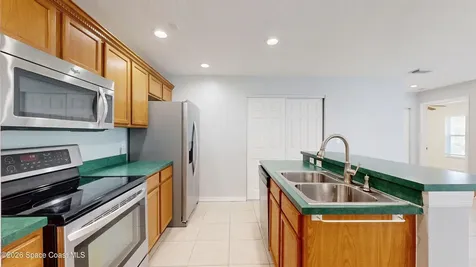 234 Johnson Avenue Cape Canaveral FL 32920