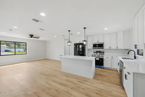 133 Hickory Street Melbourne FL 32904
