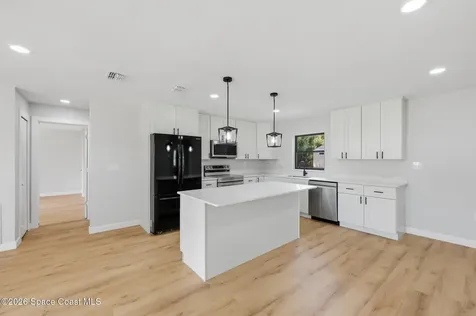 133 Hickory Street Melbourne FL 32904