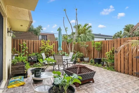 1170 6th Avenue Vero Beach FL 32960