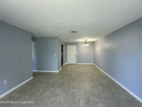 2242 Flower Tree Circle Melbourne FL 32935