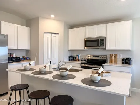 754 Indigo Street SE Palm Bay FL 32909