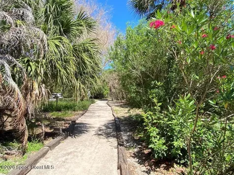 8759 Live Oak Court Cape Canaveral FL 32920