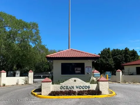 8759 Live Oak Court Cape Canaveral FL 32920