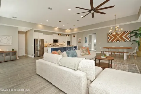 4823 Shannock Avenue Merritt Island FL 32953