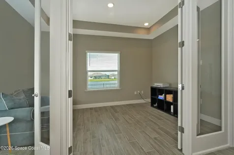 4823 Shannock Avenue Merritt Island FL 32953