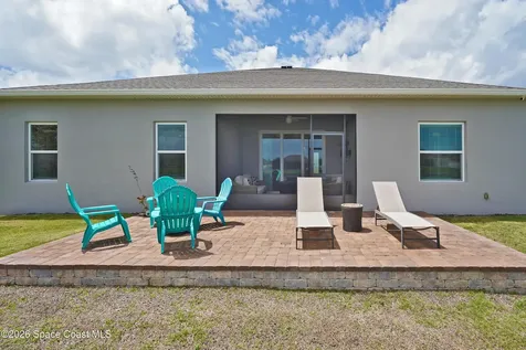 4823 Shannock Avenue Merritt Island FL 32953