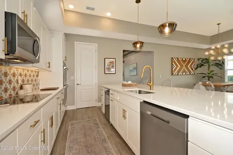 4823 Shannock Avenue Merritt Island FL 32953