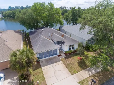 1563 Vista Lake Circle Melbourne FL 32904