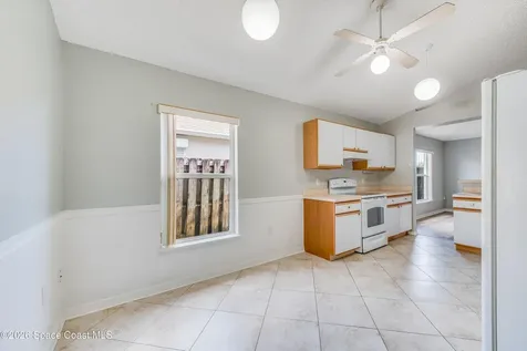 1563 Vista Lake Circle Melbourne FL 32904