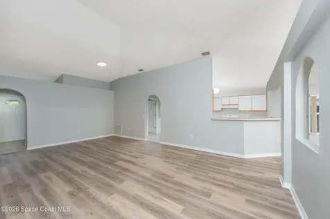 1563 Vista Lake Circle Melbourne FL 32904