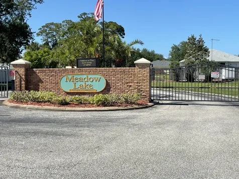 1563 Vista Lake Circle Melbourne FL 32904