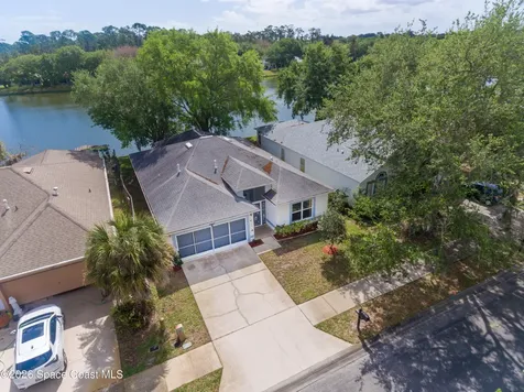 1563 Vista Lake Circle Melbourne FL 32904