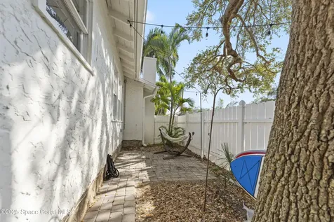 346 Third Avenue Indialantic FL 32903