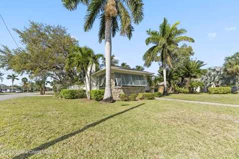 346 Third Avenue Indialantic FL 32903