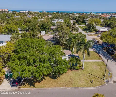 346 Third Avenue Indialantic FL 32903