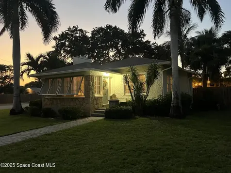 346 Third Avenue Indialantic FL 32903