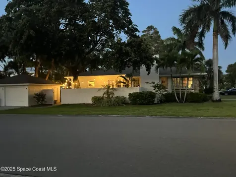 346 Third Avenue Indialantic FL 32903