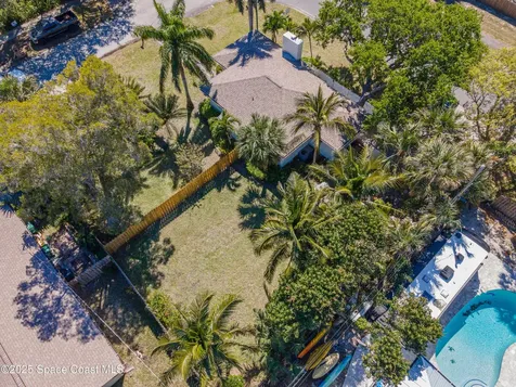 346 Third Avenue Indialantic FL 32903