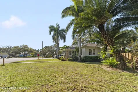 346 Third Avenue Indialantic FL 32903