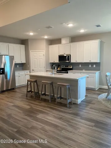 8231 Laguna Circle Micco FL 32976